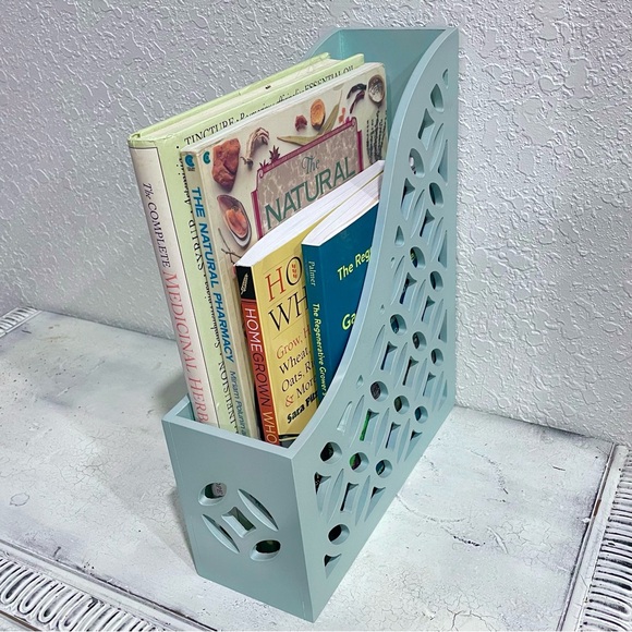 Wood Book/Magazine Rack - Picture 3 of 8